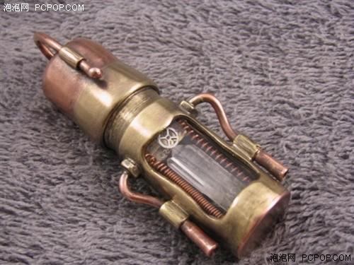 看合體神奇U盤近期六款新奇產(chǎn)品曝光