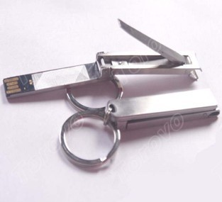 驚奇展現新款指甲剪U盤 金屬U盤